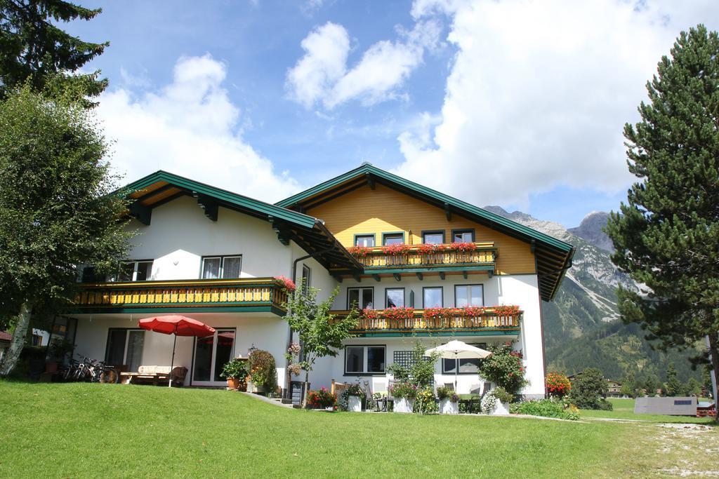 Apartmenthaus Dornroeschen ラムサウ・アム・ダッハシュタイン エクステリア 写真