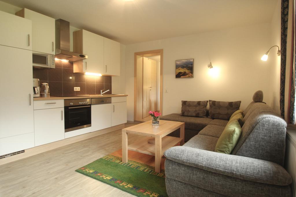 Apartmenthaus Dornroeschen ラムサウ・アム・ダッハシュタイン 部屋 写真